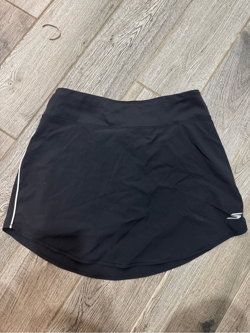 Skechers Black Athletic Skort with Side Stripe